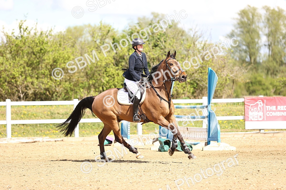 SBM_004176 - Class 17 - Senior Newcomers - 1.10m
