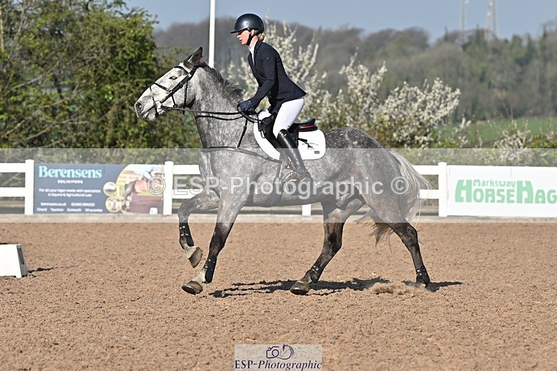 250409-094838-00041 - Clear round, Brit Nov & 90 open