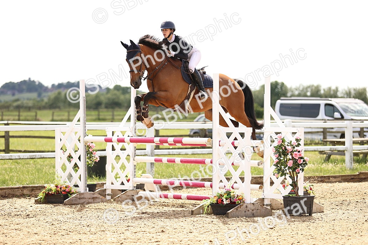 SBM_005093 - Class 12 - 1.15m Open (Members Cup)