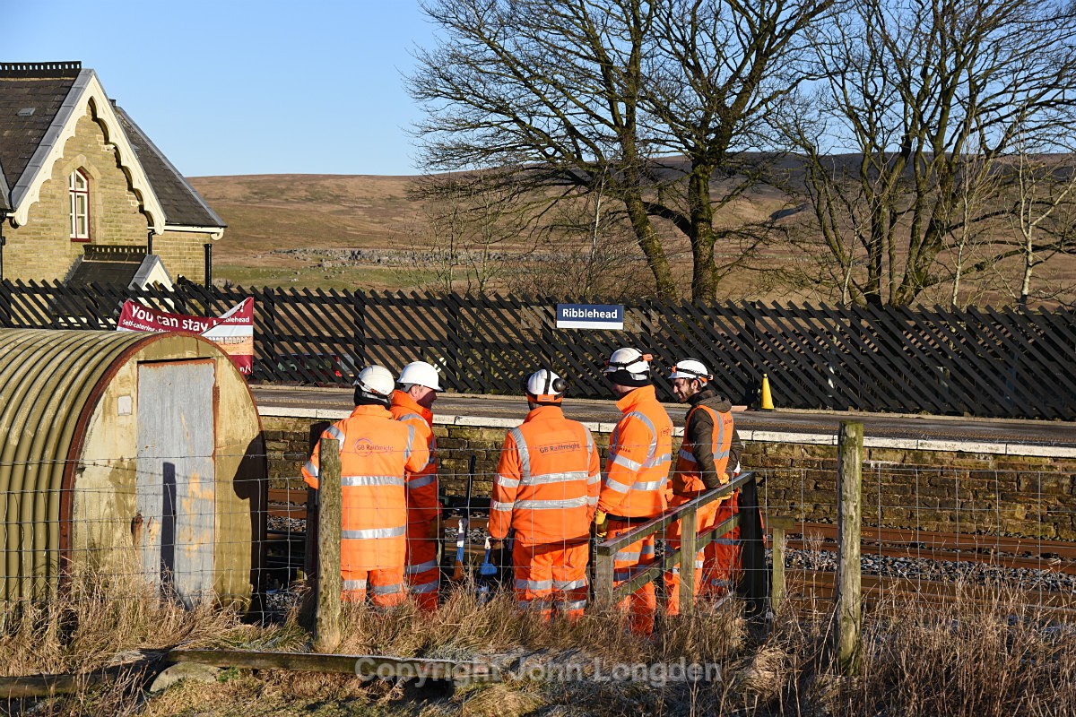 JL - 8.1.18 GBRf team at Ribblehead ground frame awaiting 6E44 - Ribblehead