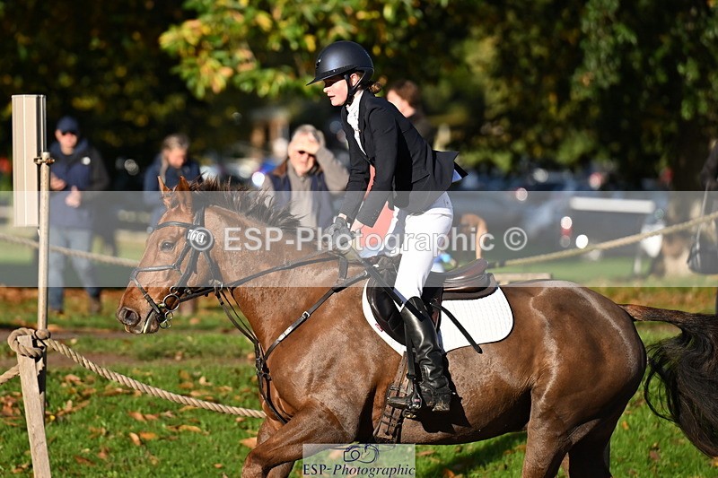 251024A-095604-06288 - B-124-Sophie.Lamb