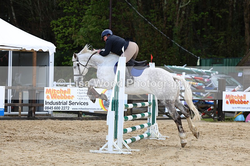 3E7A0775 - Class 4: Senior British Novice/90cm open