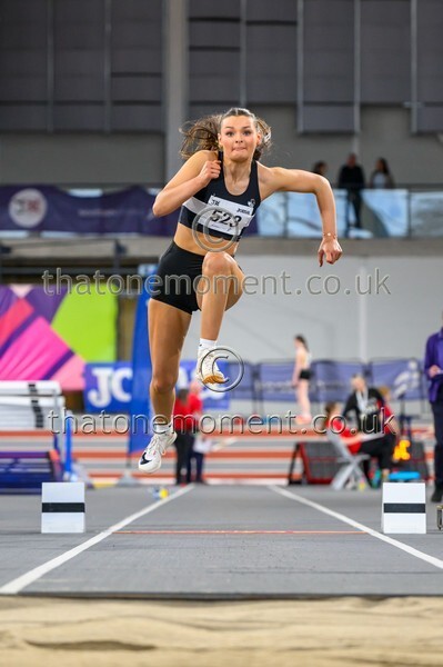 Age26SAT-915530 - Field Female