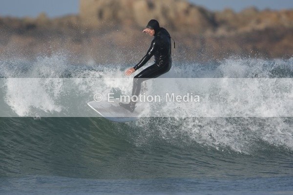 SU 160109-44 - Surf - January