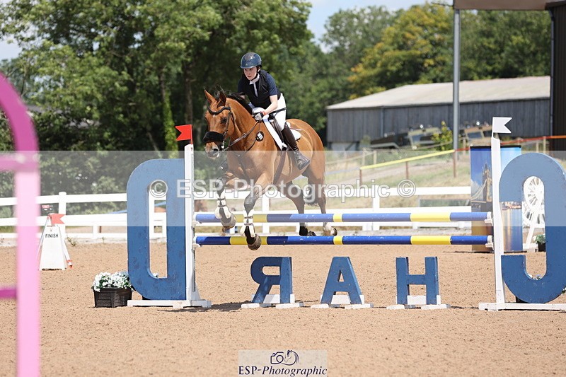 240718A-130410-05378 - Cls 9, 1 Star Bronze Tour 1.10m