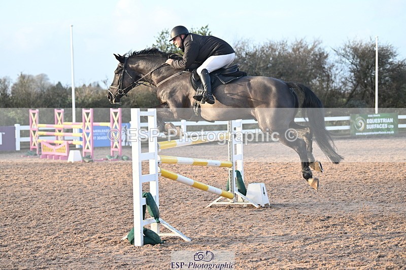 231210A-145355-02846 - Cls 21 Foxhunter & 1.20m Open