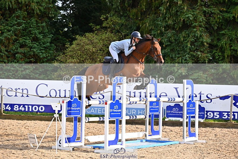 250817A-180612-05334 - Cls 25 Snr 1.20m