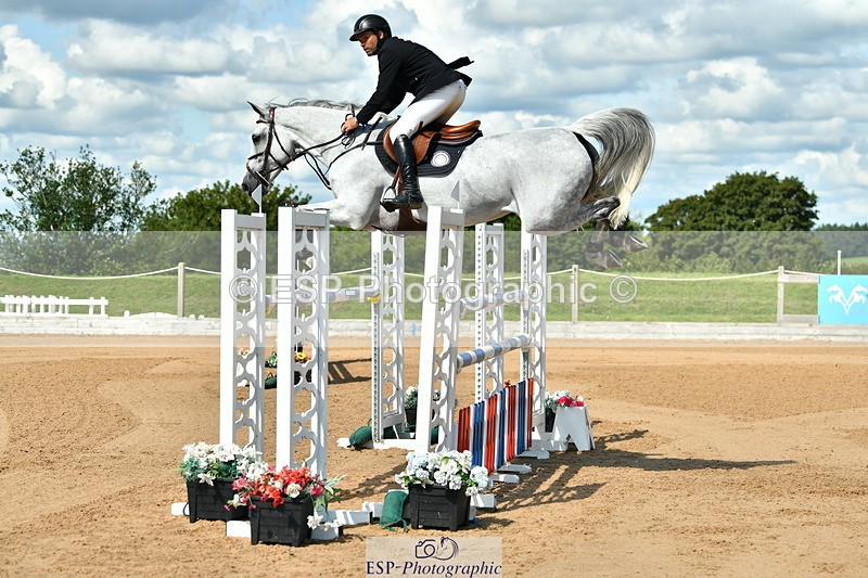 230720A-104919-01981 - Cls 5, 2 Star Medium 1.35m