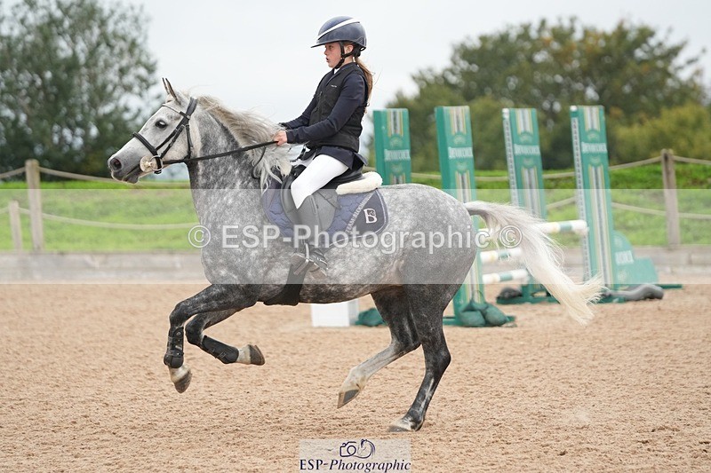 250920-101804-00585 - Cls 5 Pony British Novice and 80cm