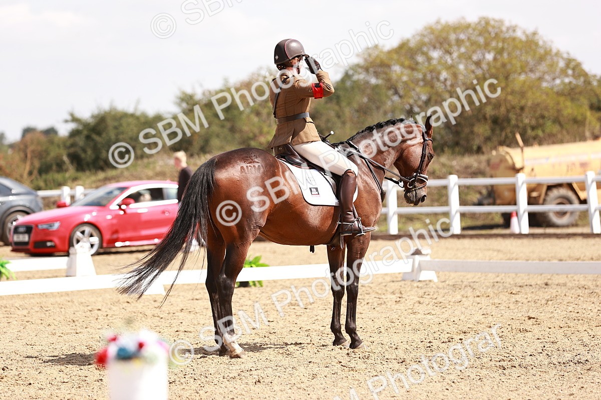 SBM_018429 - Class 17 - Novice 6