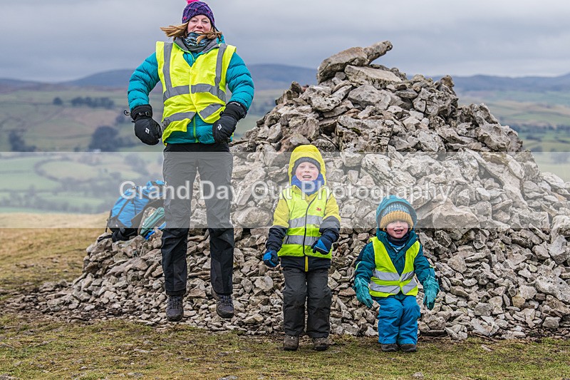 Cunswick -4 - Kendal Winter League Cunswick Scar Senior Fell Race Sunday 26th January 2025