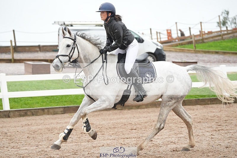 251003-124123-00880 - Cls 9 1.05m Amateur Qualifer