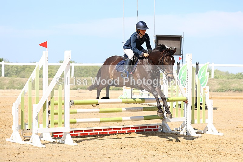 3E7A5709 - Class 4: Senior BN/90cm open