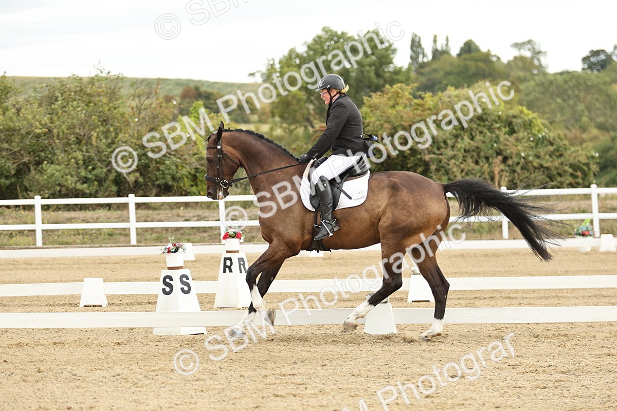 SBM_006945 - Class 21 - Medium 5 Bronze - 10.04-10.52