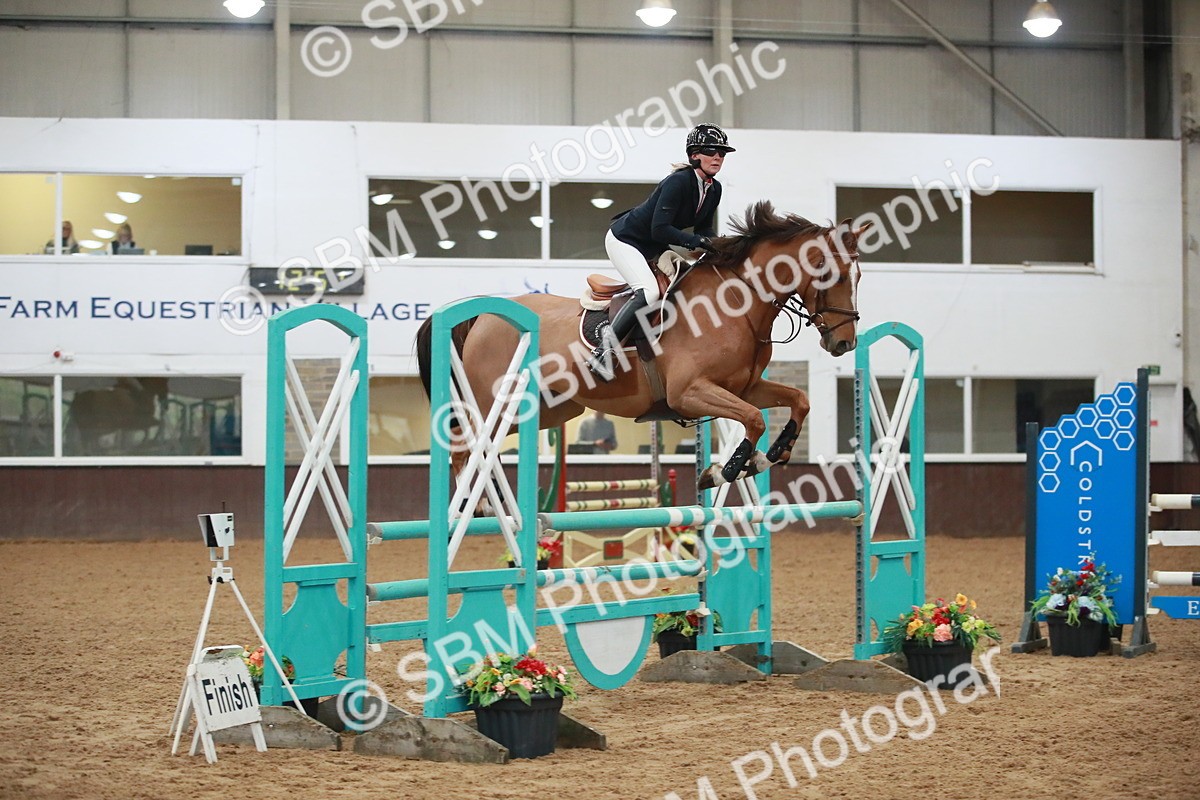SBM_001021 - Class 4 - Senior Newcomers - 1.10m Open