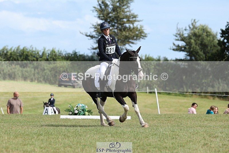 240824X-143826-28780 - D80 Ride off  14.15 to 15.30