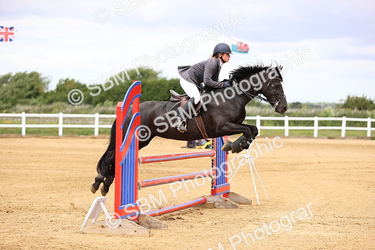 SBM_007971 - Class 3 - 90cm showjumping