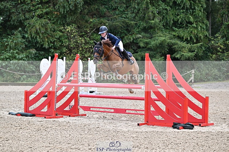 250831A-125922-10449 - Cls 42 Snr 1m Grand Prix