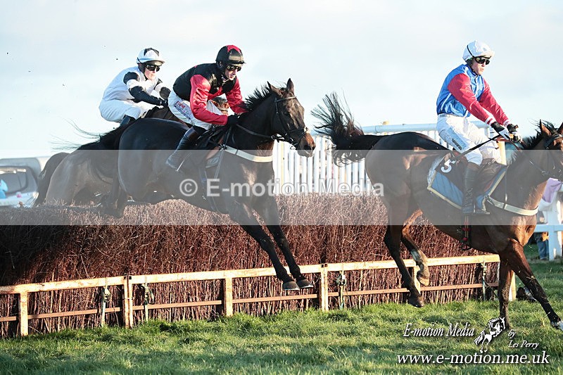 PtP 301125  0957 - Hursley Hambledon Point-to-Point Larkhill Racecourse 30/12/2025