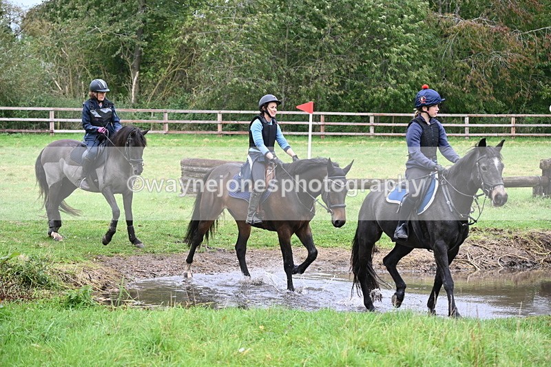 WJ6_3117 - Time at Photographer 11:01 to 11:20