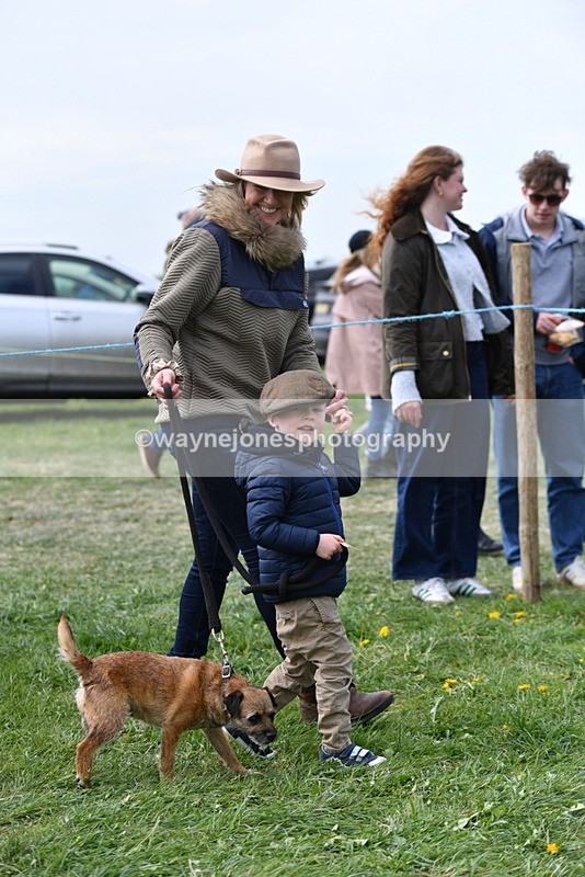 WJ5_0306 - Class 7 Best Terrier