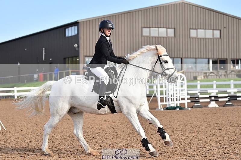 231028A-110832-00706 - Cls 2 British Novice & 80cm Open