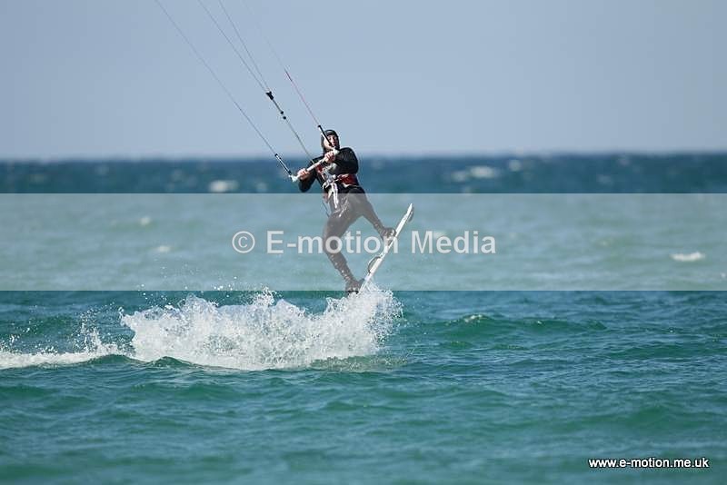 KS 010412 21 - Kite Surfing