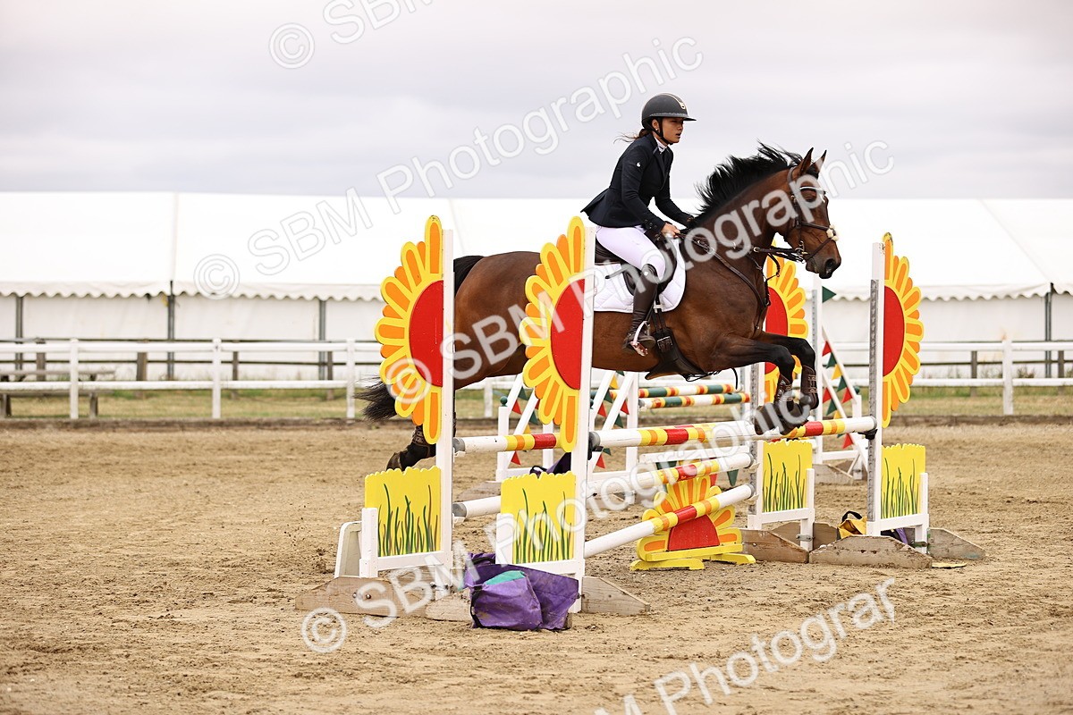 SBM_024693 - Class 9 - Senior British Novice - 90cm