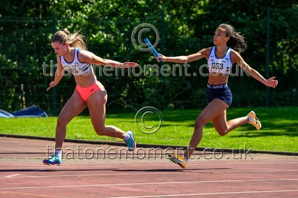 Relays26-914386 - Female Set One