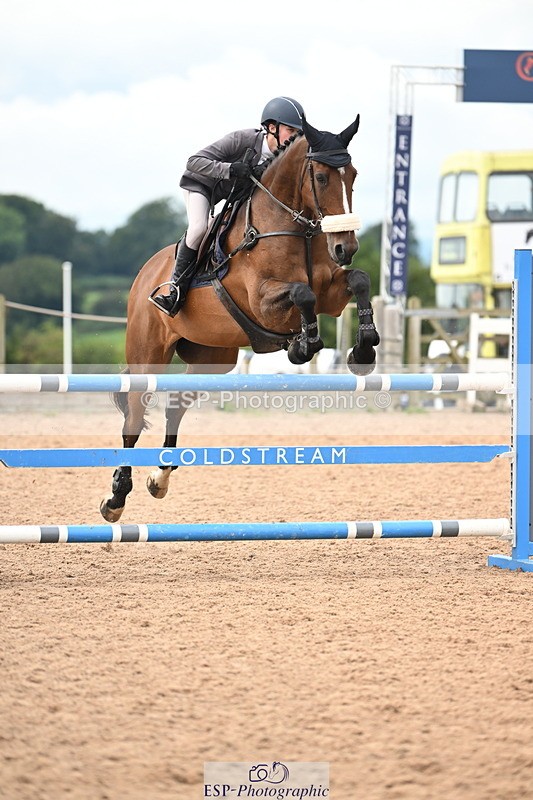 240908A-144846-04685 - Cls 16 U21 Advanced Teams 1m-1.10m