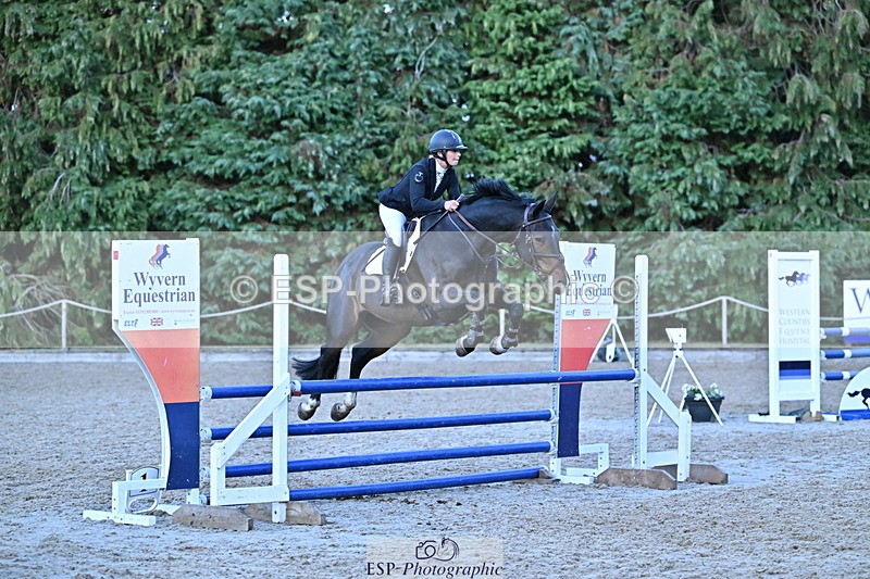 250829A-200106-03867 - Cls 12 1.05m Amateur Quali and Open