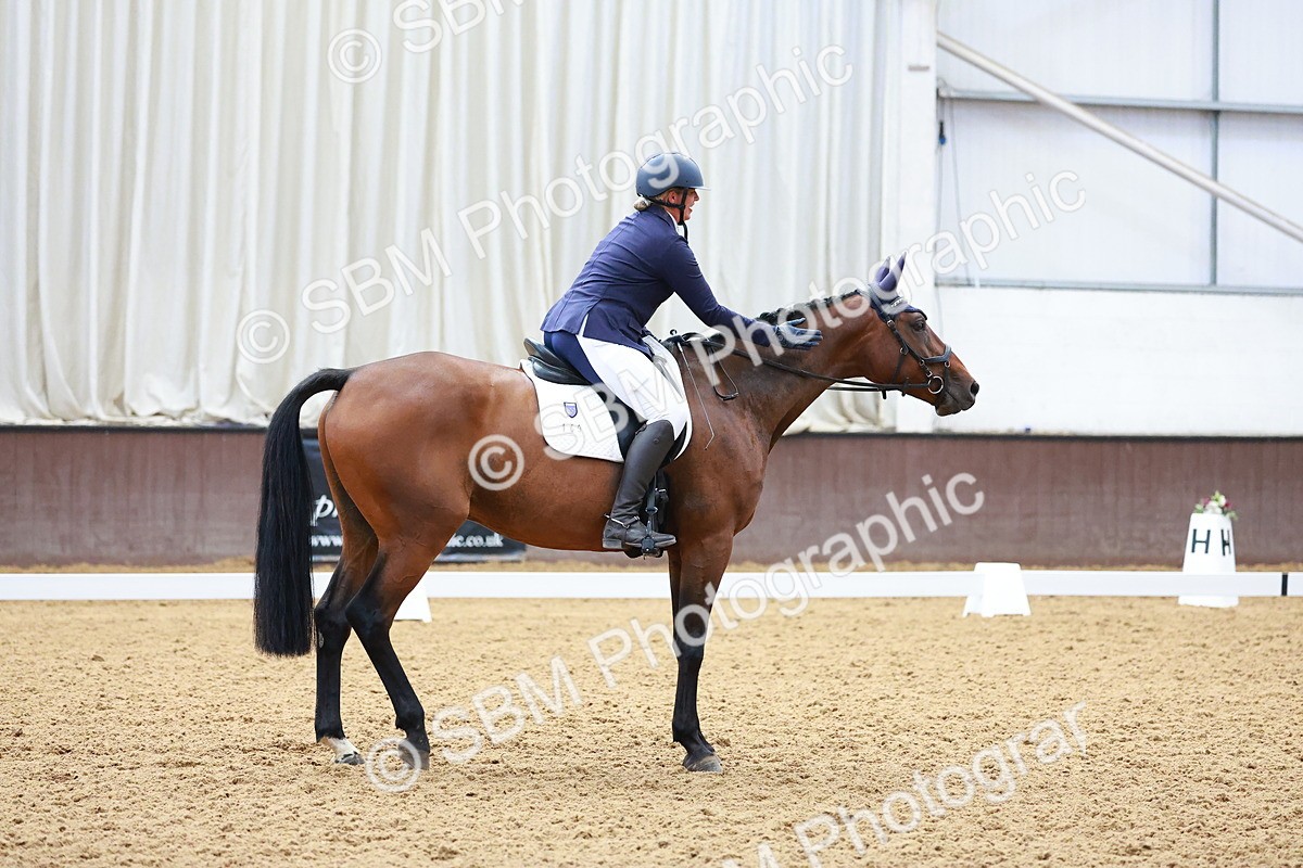 SBM_008915 - Prelim 5 - 8.30-9.47