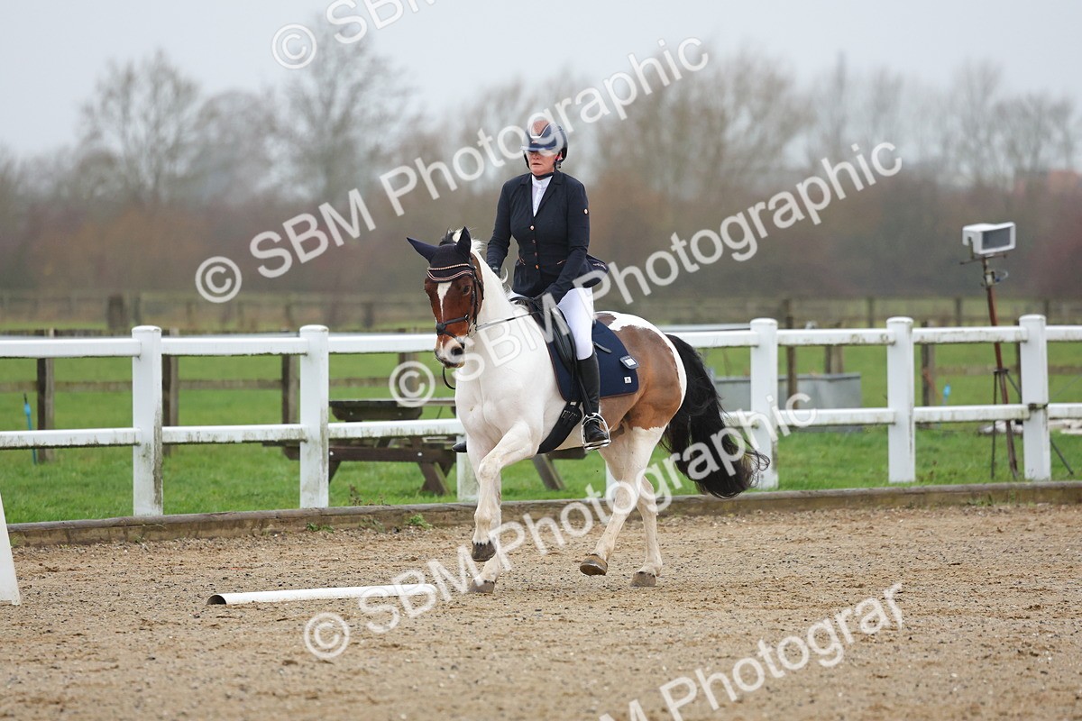 SBM_002921 - Class 6 - Novice 4