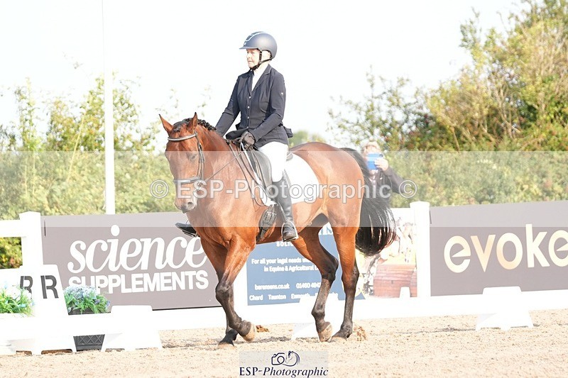 250817-085511-07398 - 146-Jean.BucklandCourt.Esquire