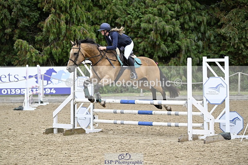 250830A-092506-05290 - Cls 21 British Novice and 90cm Open