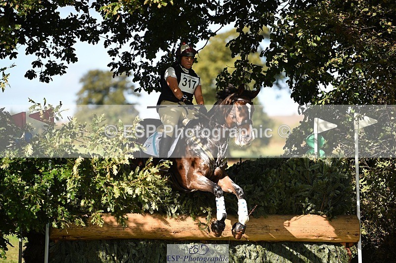 231022-123324-28299 - 317-THREEROCKS.PEGGY.BAWN-Harriet.Dickin-XC