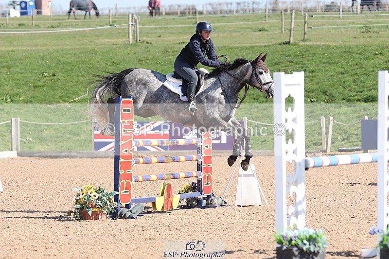 250402-115238-00417 - Cls 4 Newcomers and 1.10m Open