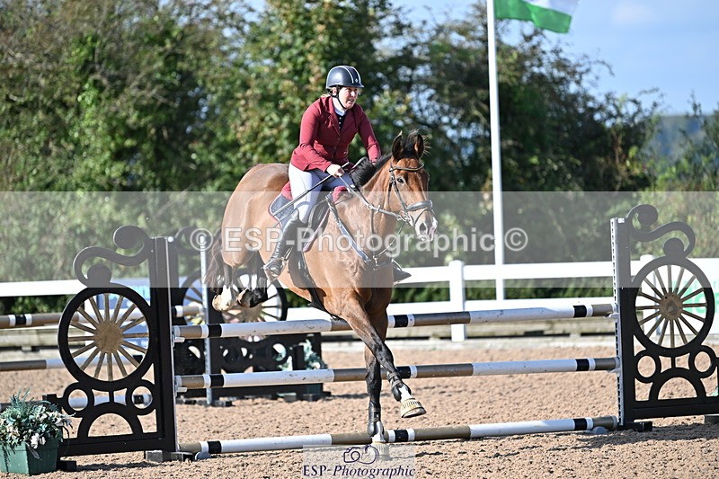 241004A-105327-01424 - Fri 07 Snr Brit Nov & 90cm Open