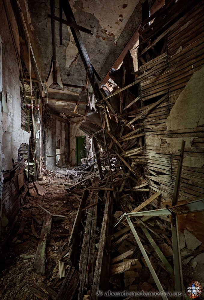 when it all comes caving in - Setting Sun Retirement Home*