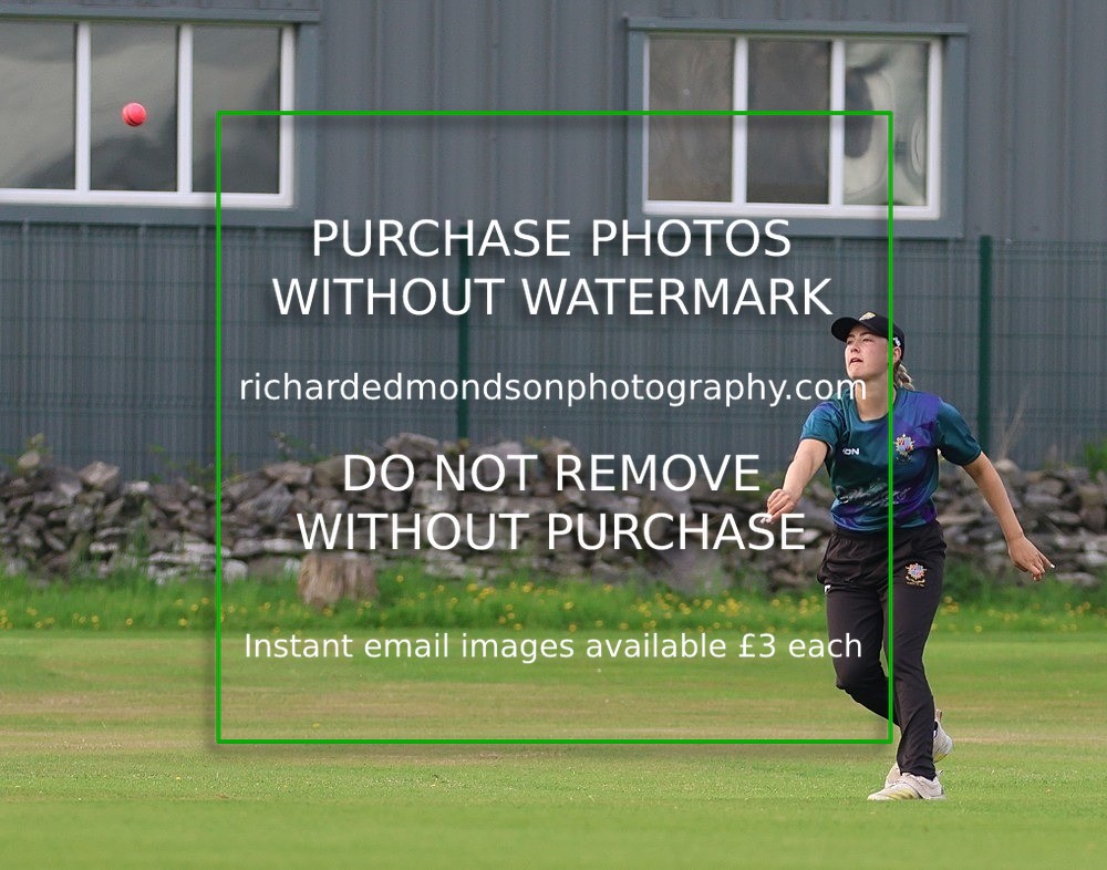 533A5532 - Kendal Cricket Women & Girls vs Carnforth Cricket Women & Girls (28/5/26)