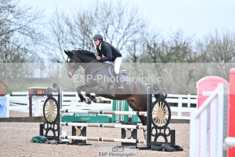 241127-104855-00261 - Cls 02A&B Snr Disc & 1.00m Open