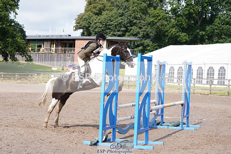 240824X-114634-23642 - 80cm Round 1 12.00 to 13.00