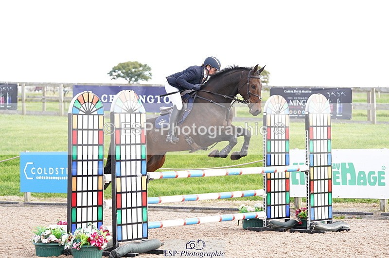 241004A-114246-00295 - Fri 02 Snr 1.05m Open