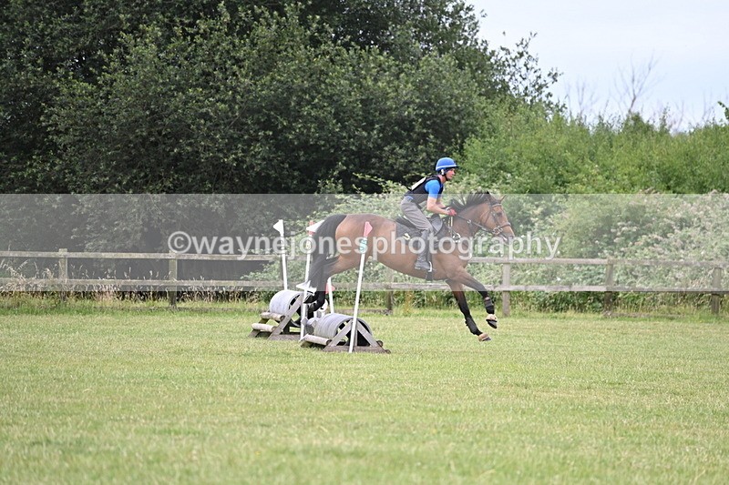 WJ6_6081 - 60cm XC Time 09:48 to 09:57