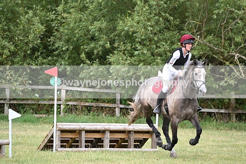 WJ6_6598 - 60cm XC Time 10:17 to 10:49