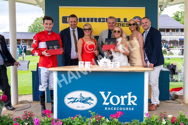 310525-Race 5-Frankies Dream-7974 - Race 5 3.50pm Reg Bond Always And Forever Handicap