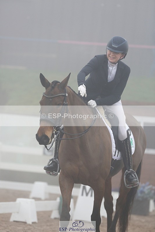 240217A-125418-02983 - 202-hayley.ford-Crimson.gold