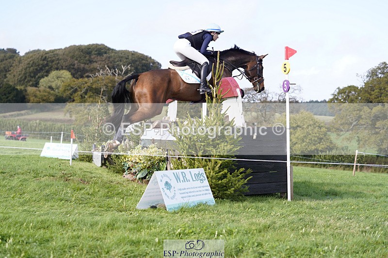 241025-123636-07967 - 105-Bella.Innes.Ker-MBF.KELVIN.DELLA.CACCIA