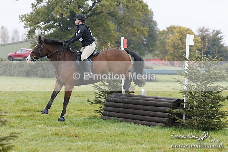 WWHT 181020 WWHT 181020 304 - WWEC Novice Restricted (0.80m) 18/10/20