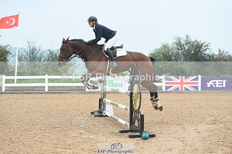 230916A-141426-04501 - Cls 24 1.05m Amateur Qualifier